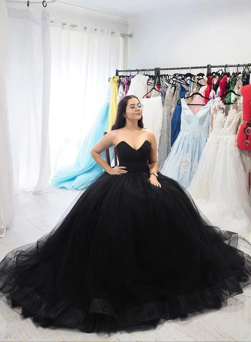 Sweetheart Tulle Ball Gown Black Formal ...